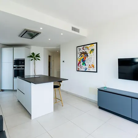 Διαμέρισμα Entre Bateau Et By Interhome *