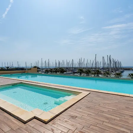 Entre Bateau Et By Interhome