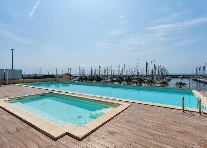 Entre Bateau Et By Interhome