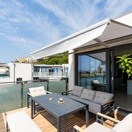 شقة Entre Bateau Et By Interhome *
