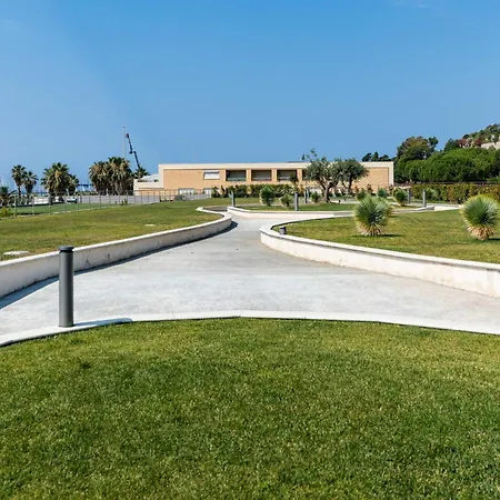 Apartamento Entre Bateau Et By Interhome